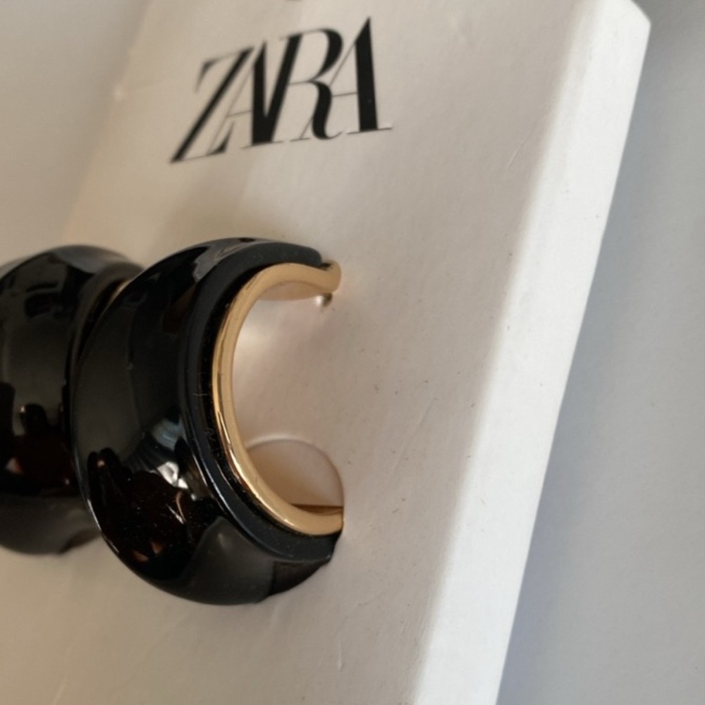 NWT Zara Resin Hoop Earrings - Picture 6 of 12